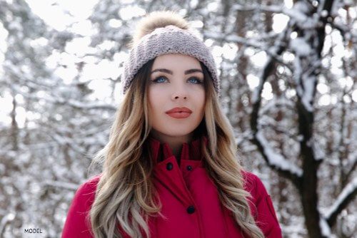 skin care institute dec 2019 tulsa ok blog 1 skin care institute - girl standing in the snow wearing winter clothes
